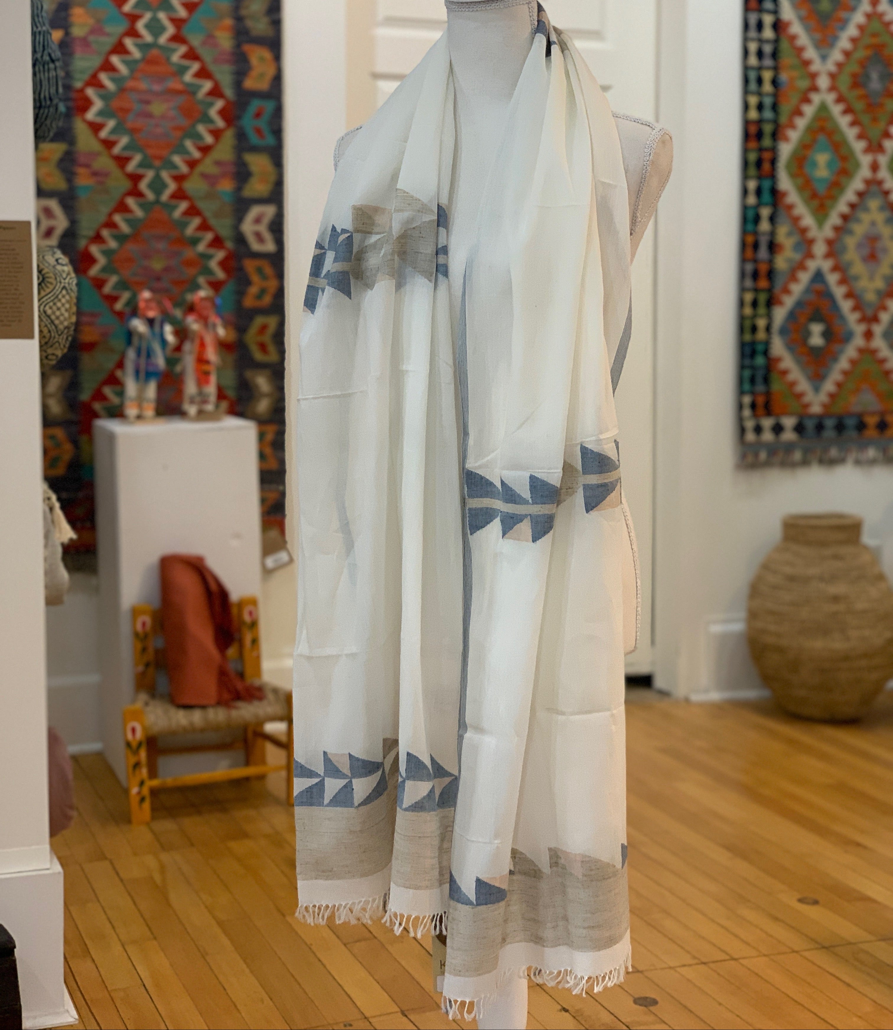 Handwoven Jamdani Beach Cotton Scarf India