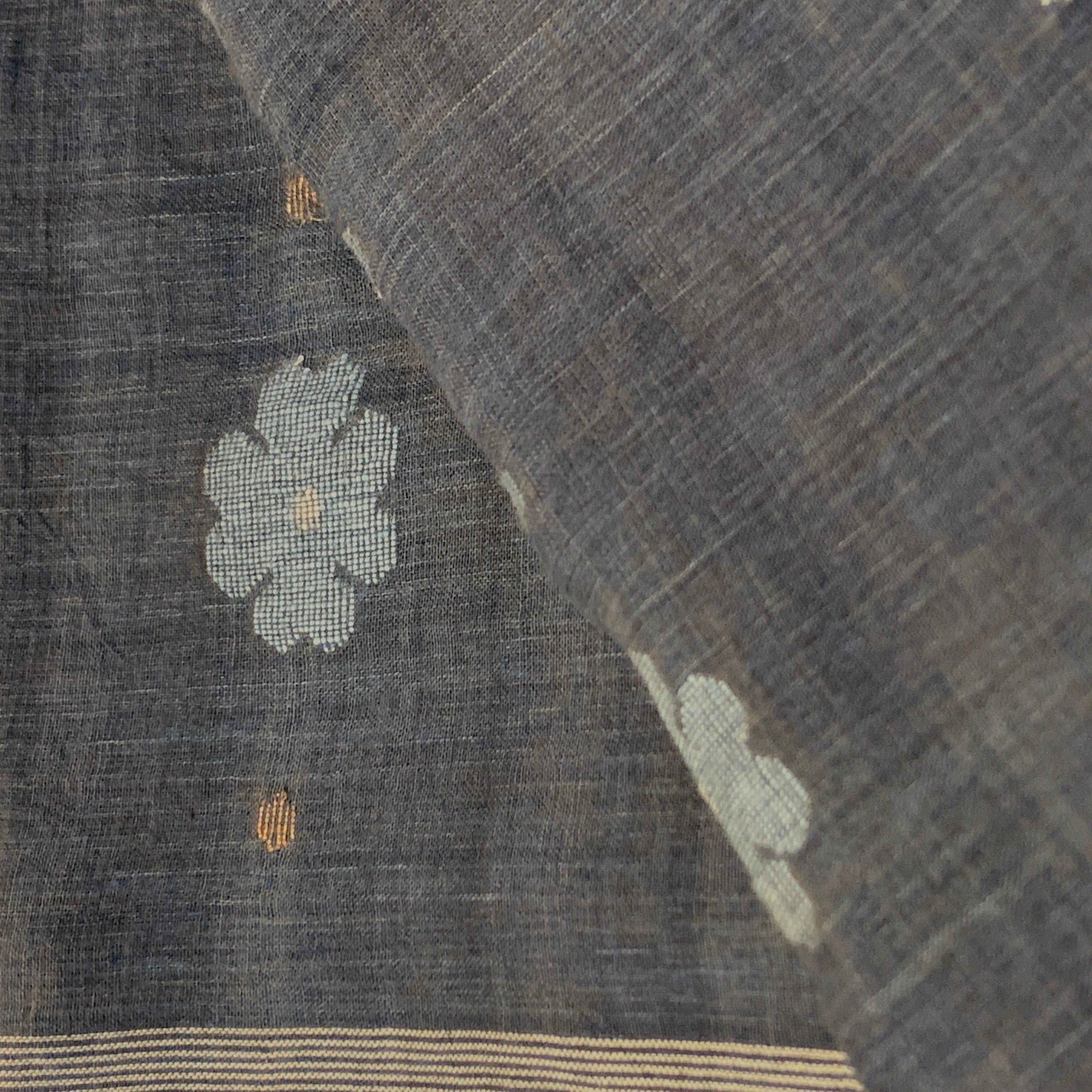 Handwoven Jamdani Sishumi Cotton Scarf India