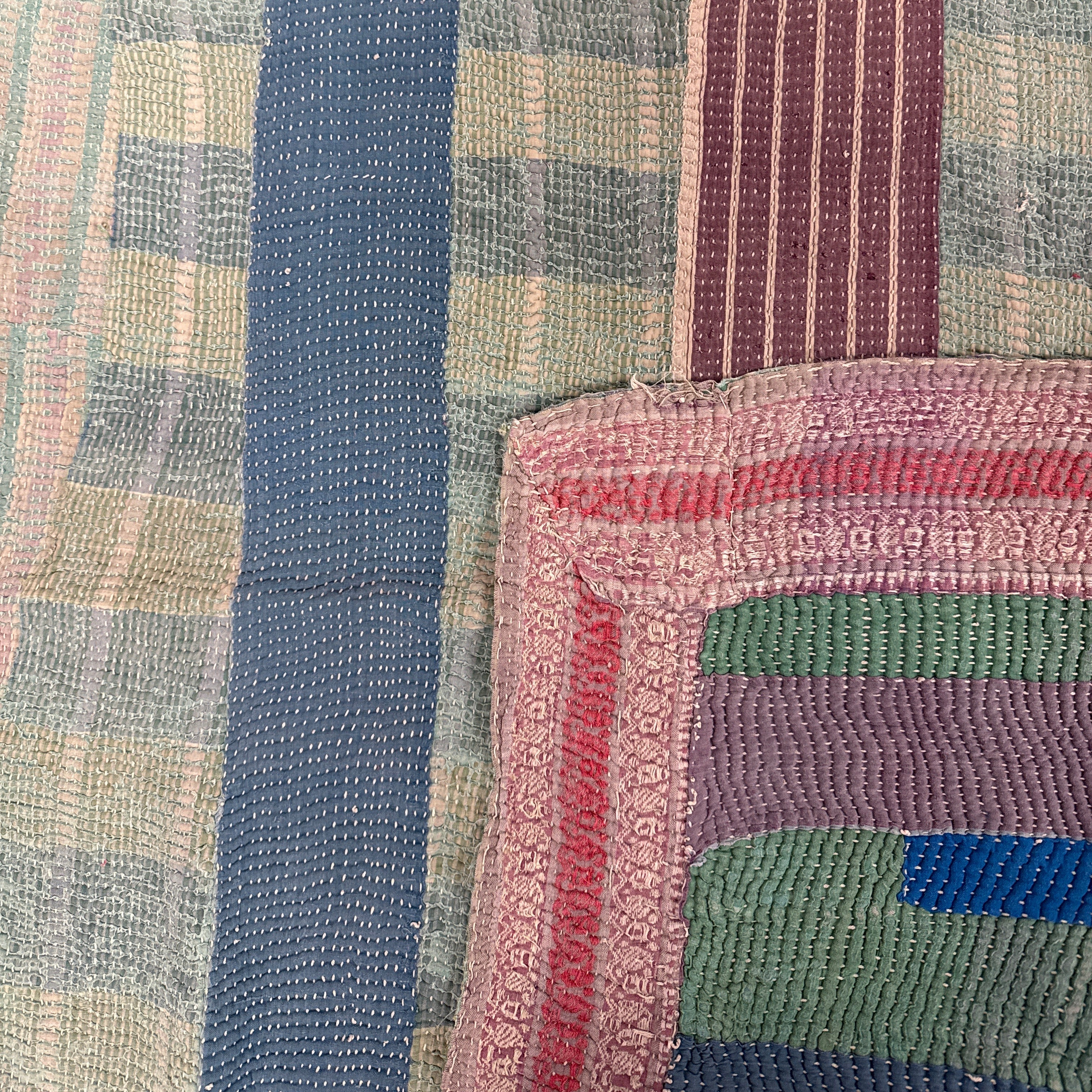 Handmade Kantha Patchwork Quilt India - 32