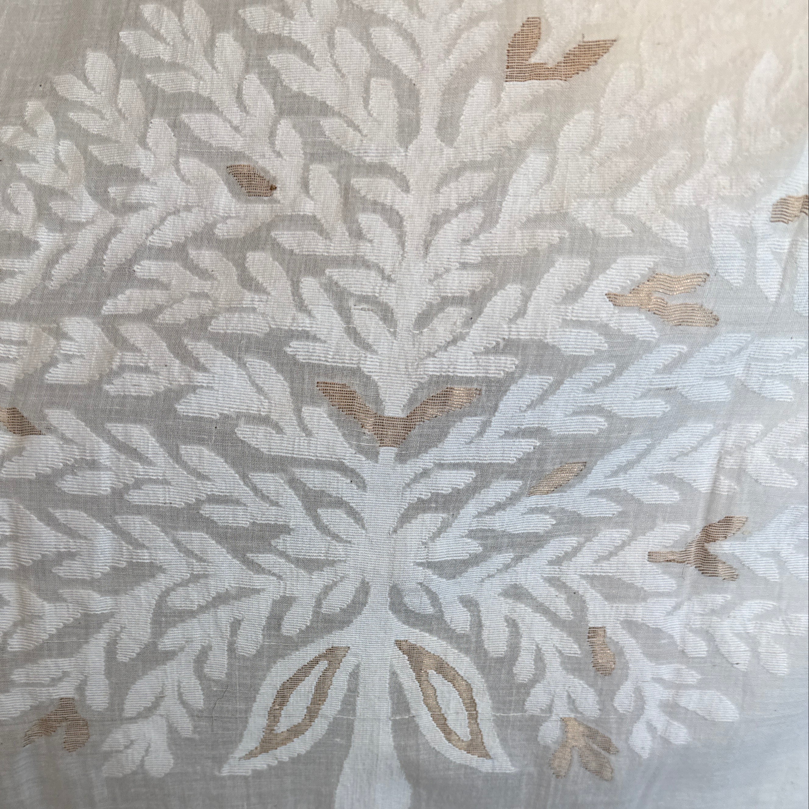 Handwoven Jamdani Khadi Cotton Tree Scarf India