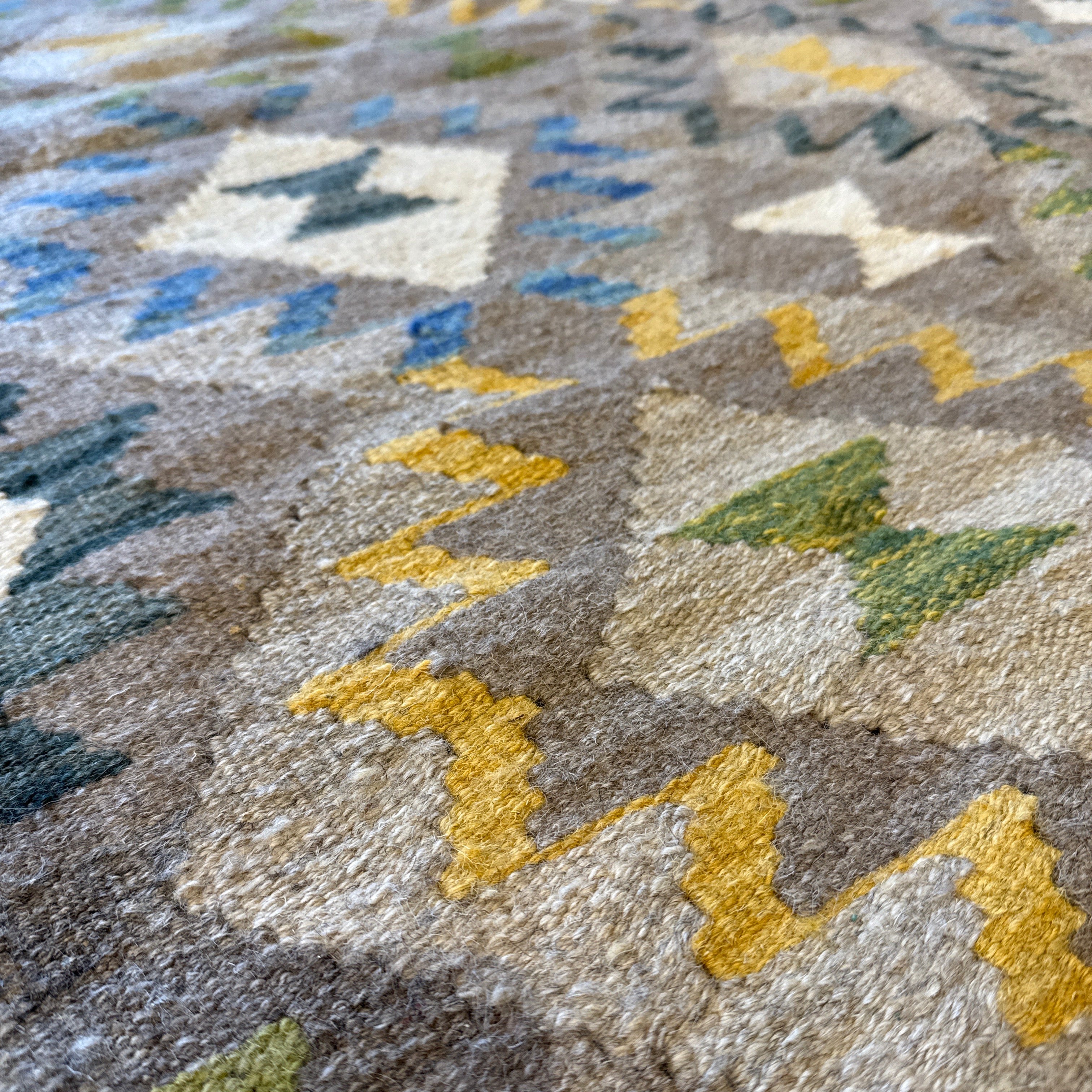 Handwoven Wool Kilim Large Rug Afghanistan (5x7) - 015