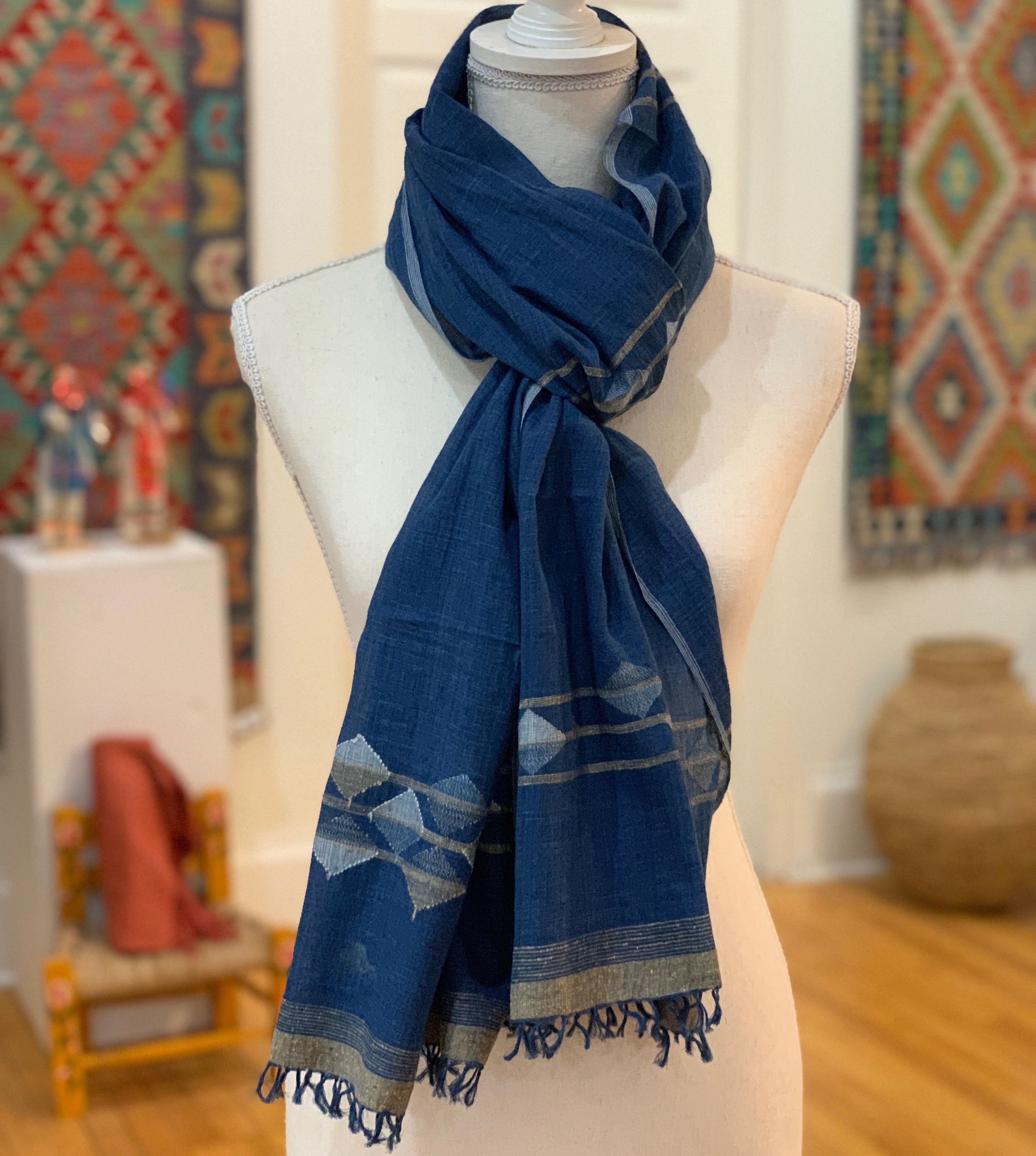 Handwoven Jamdani Waves Cotton Scarf India