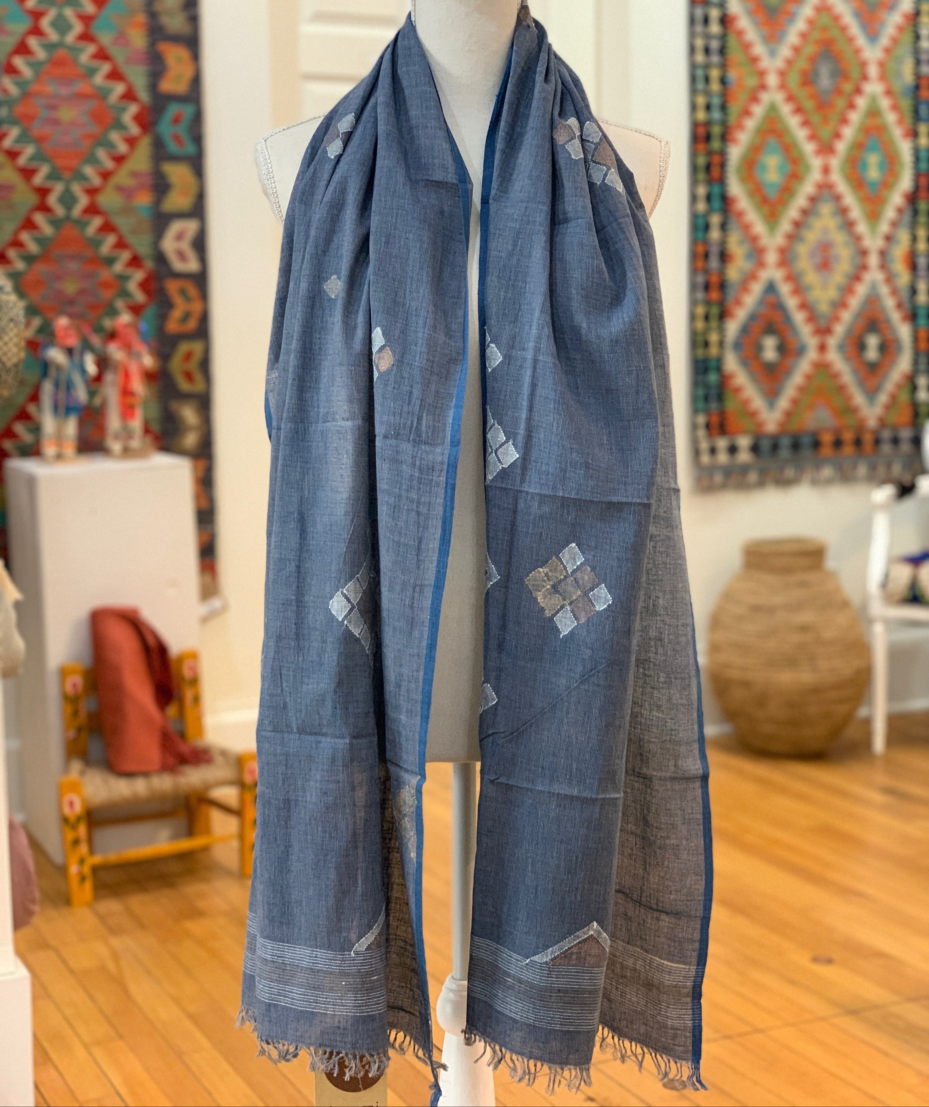 Handwoven Jamdani Diamond Cotton Scarf India