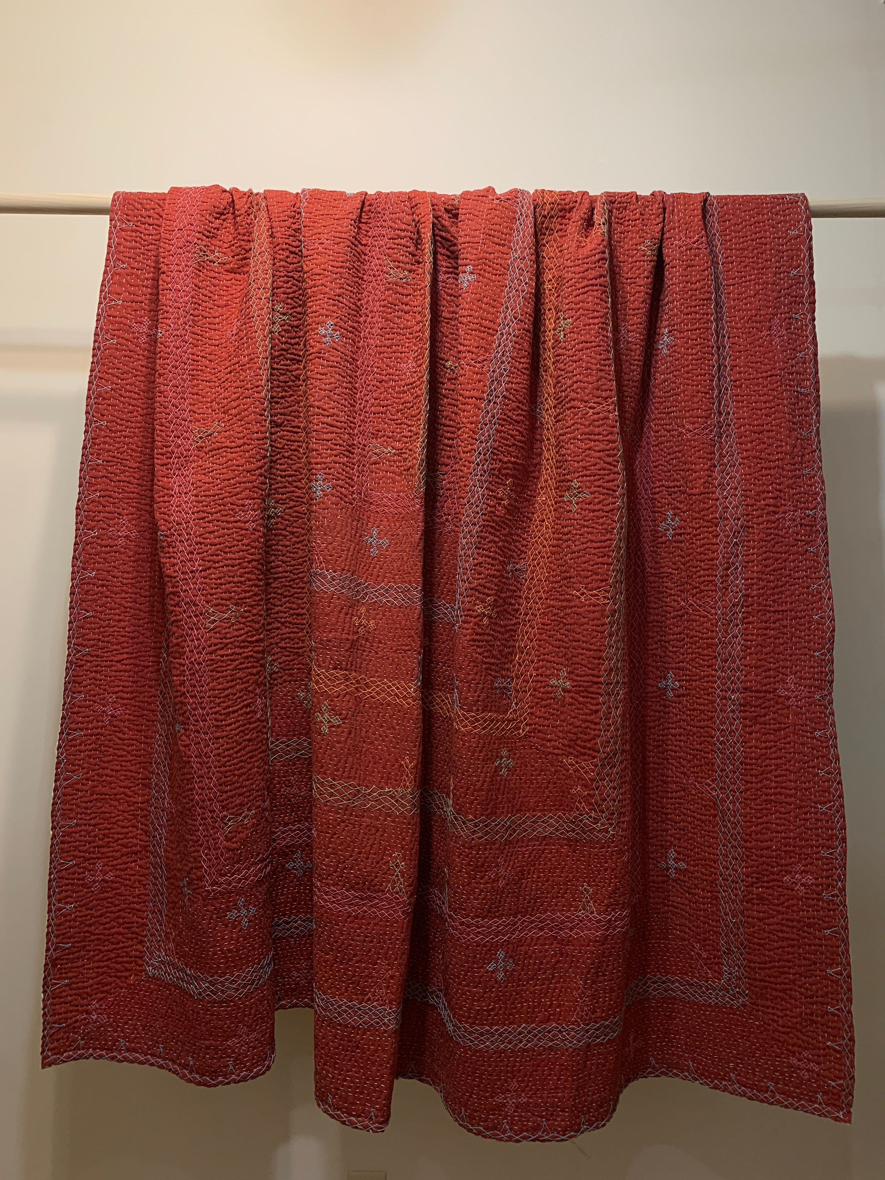 Hand Stitched Ralli Quilt Single India - Red