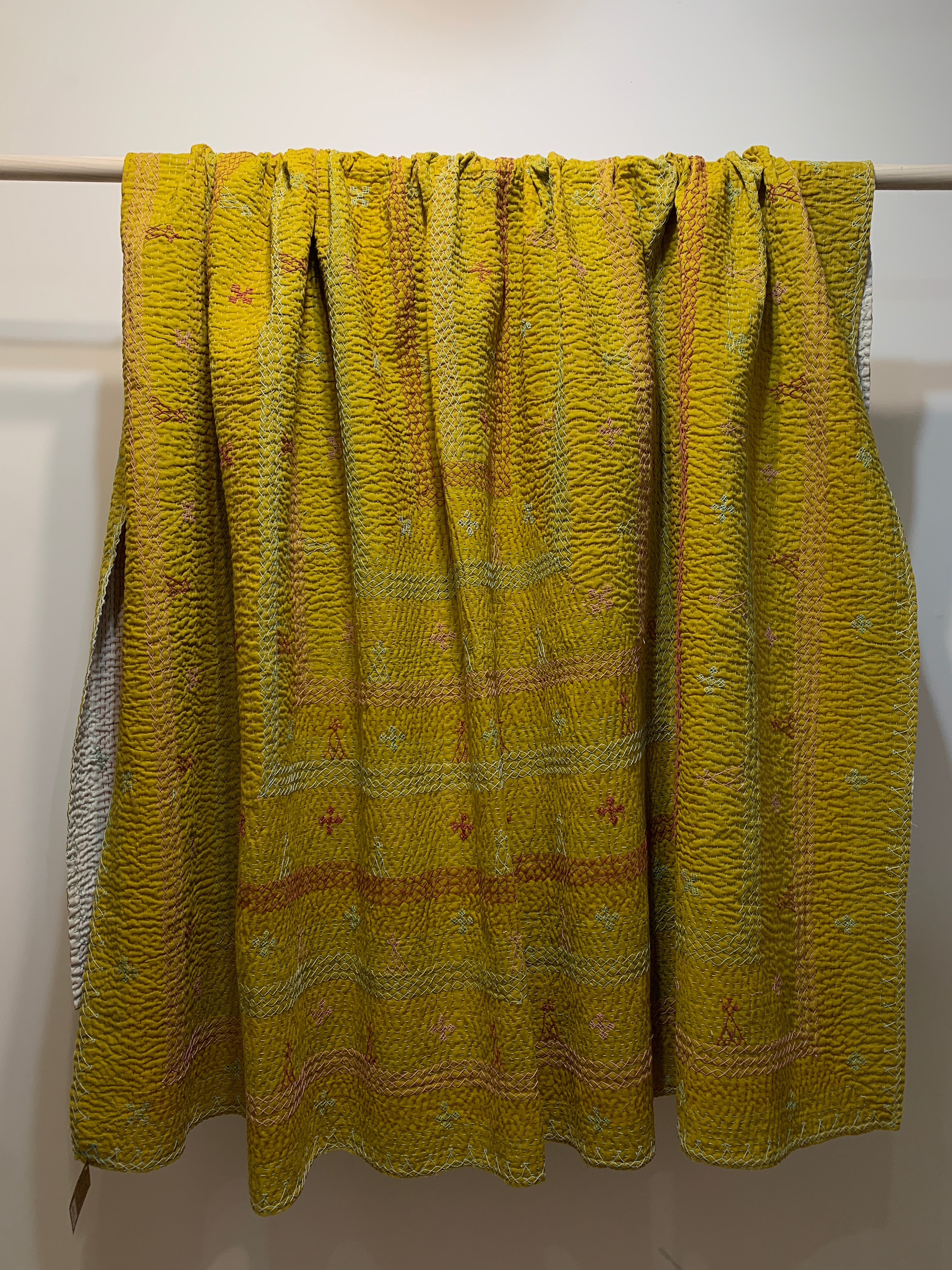 Hand Stitched Ralli Quilt Single India - Gold