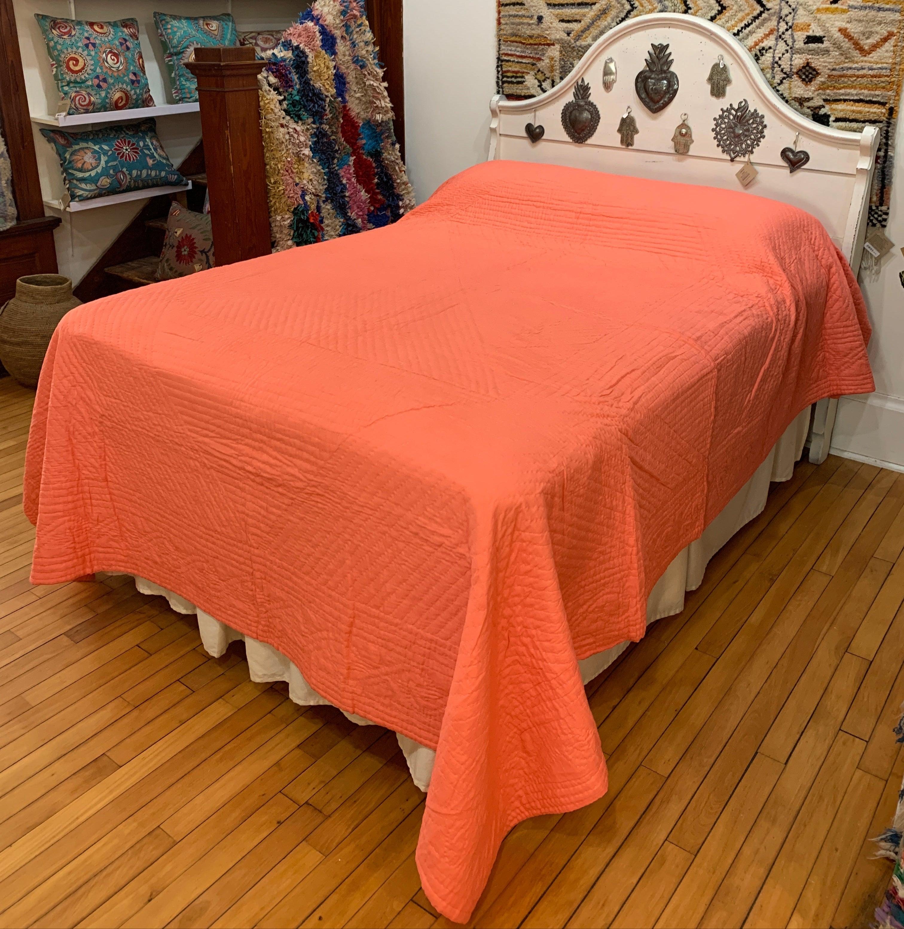 Hand Stitched Salmon Cotton Quilt King India