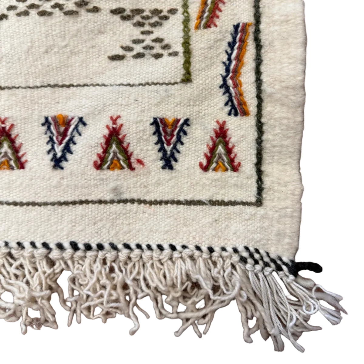 Handwoven White Akhnif Knotted Rug Morocco (4x5.5)