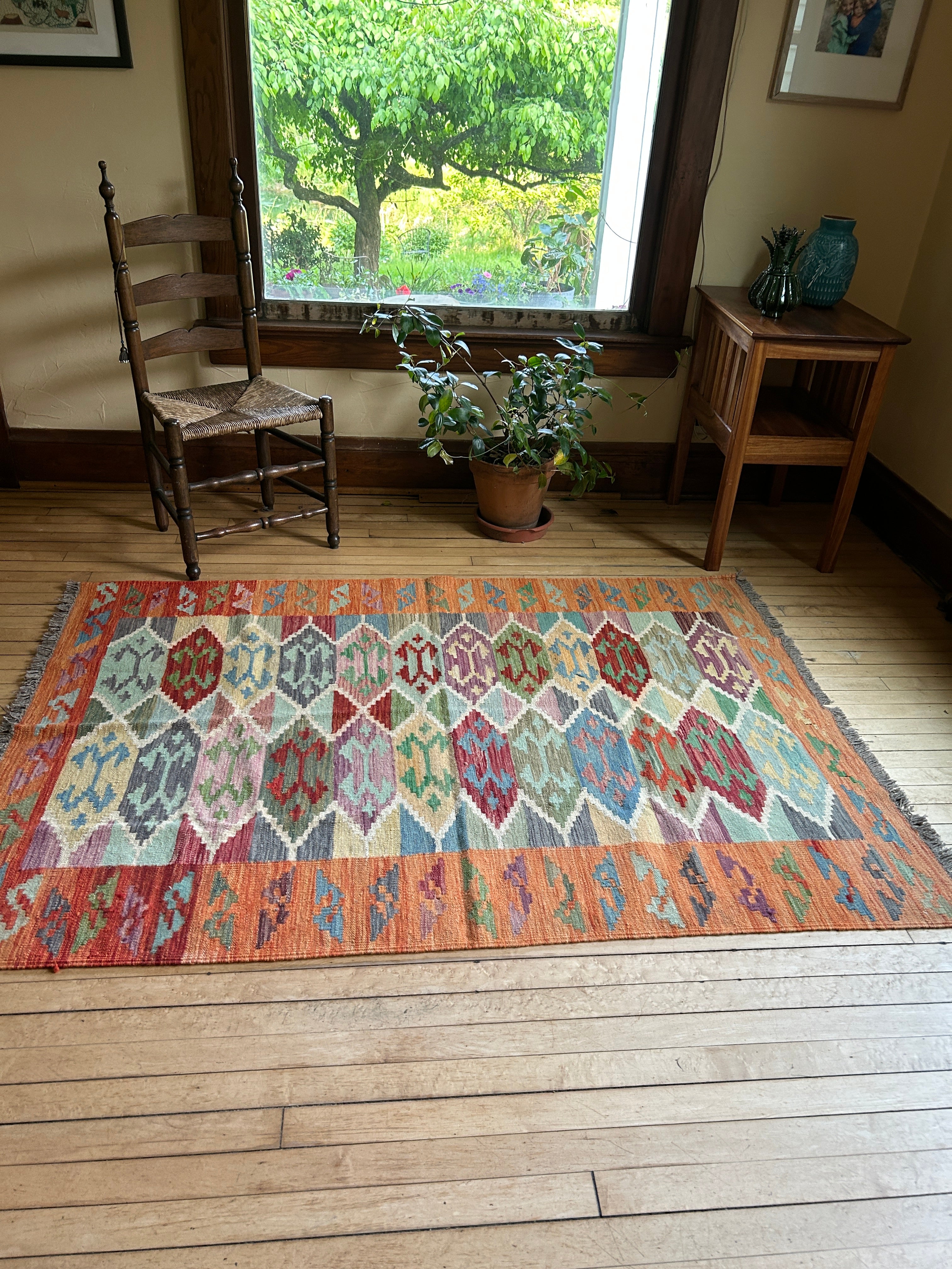 Handwoven Wool Kilim Medium Rug Afghanistan (4x6) - K0617