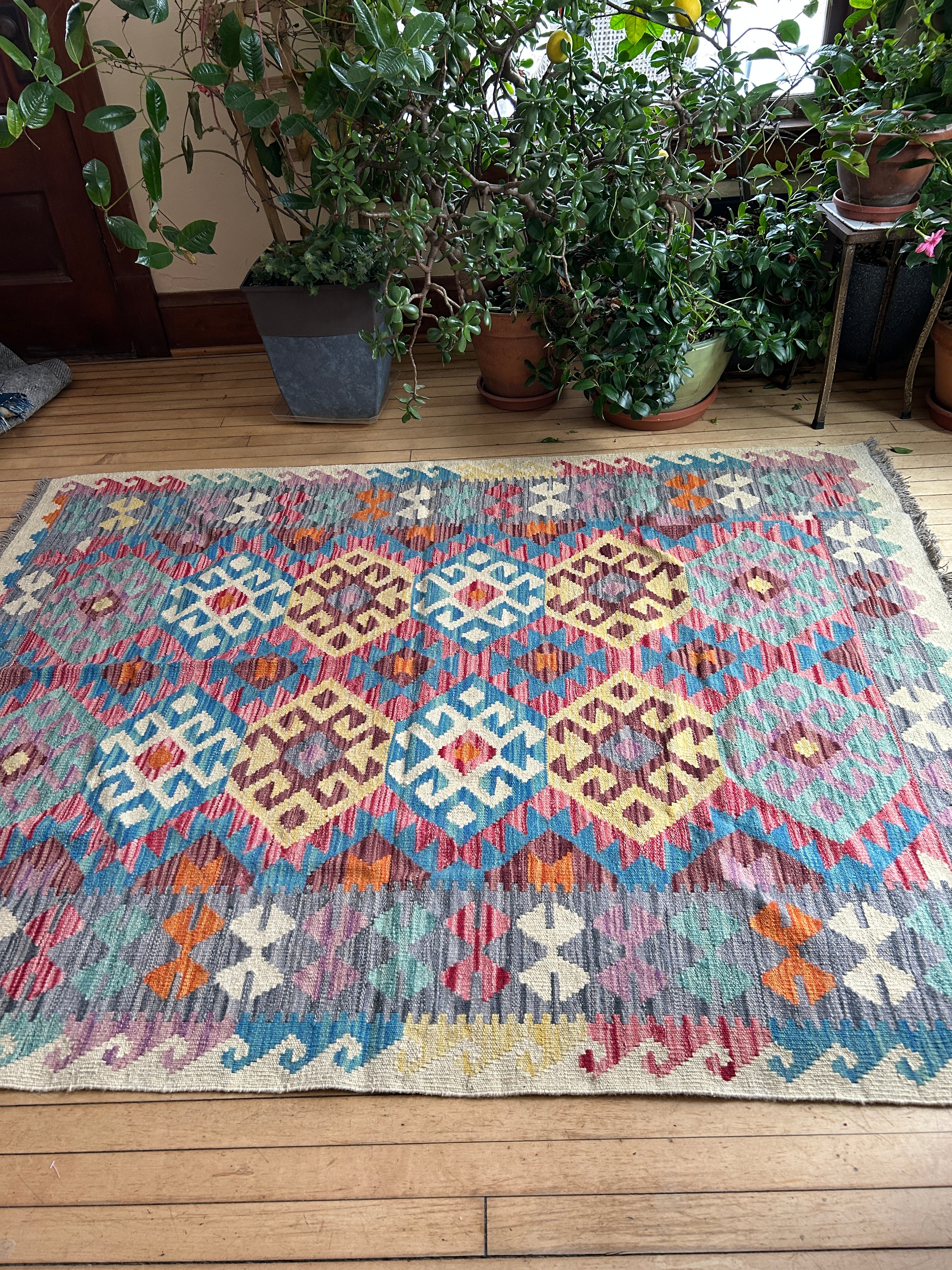 Handwoven Wool Kilim Large Rug Afghanistan (5x7) - K0716
