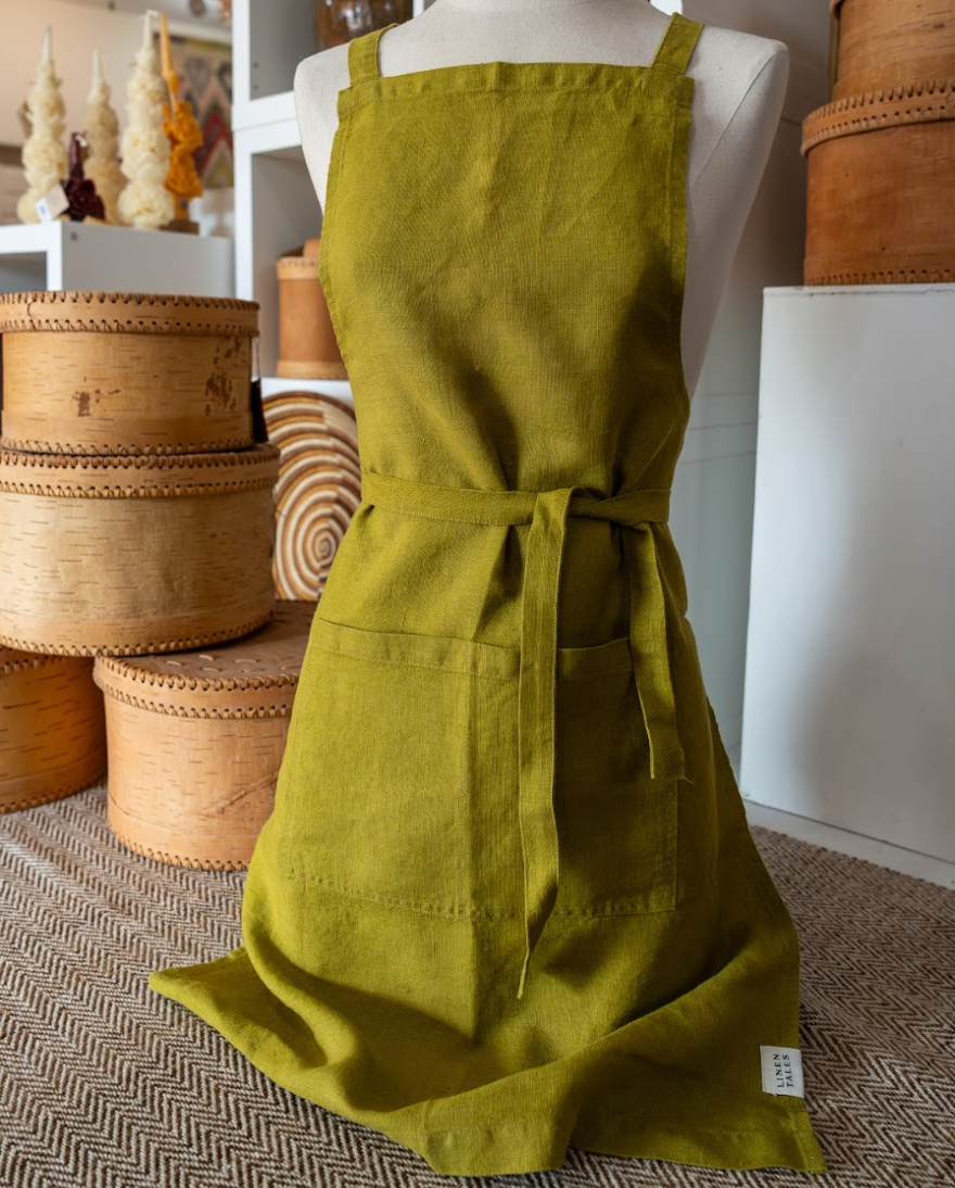 Linen Apron Lithuania - Moss Green