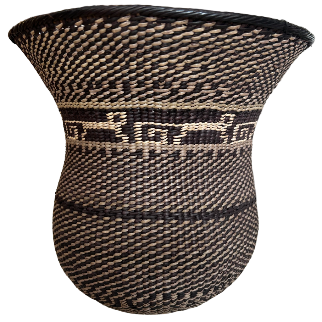 Handwoven B Ye'Kwana Basket Venezuela
