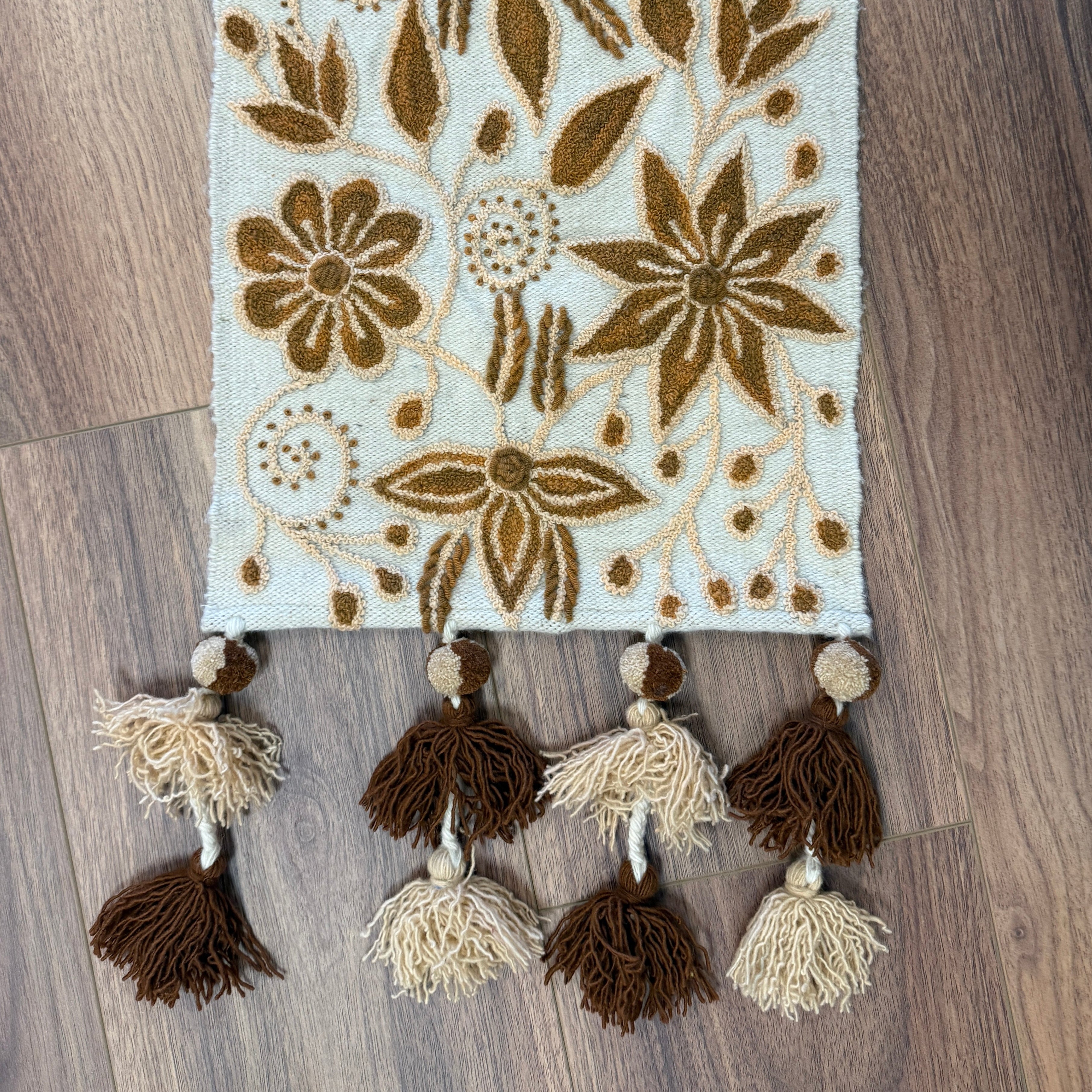 Embroidered Fall Wool Table Runner Peru