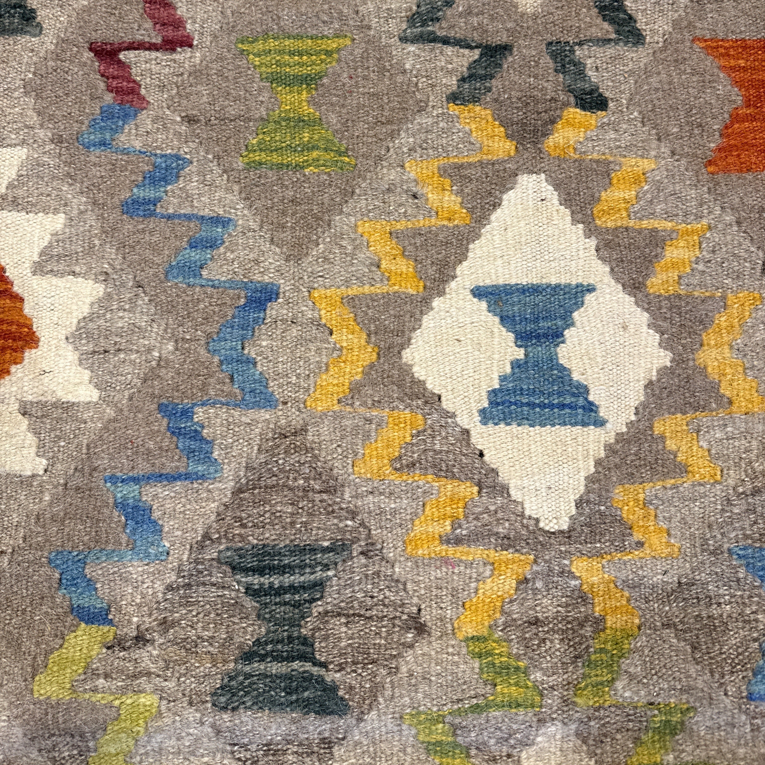 Handwoven Wool Kilim Large Rug Afghanistan (5x7) - 013