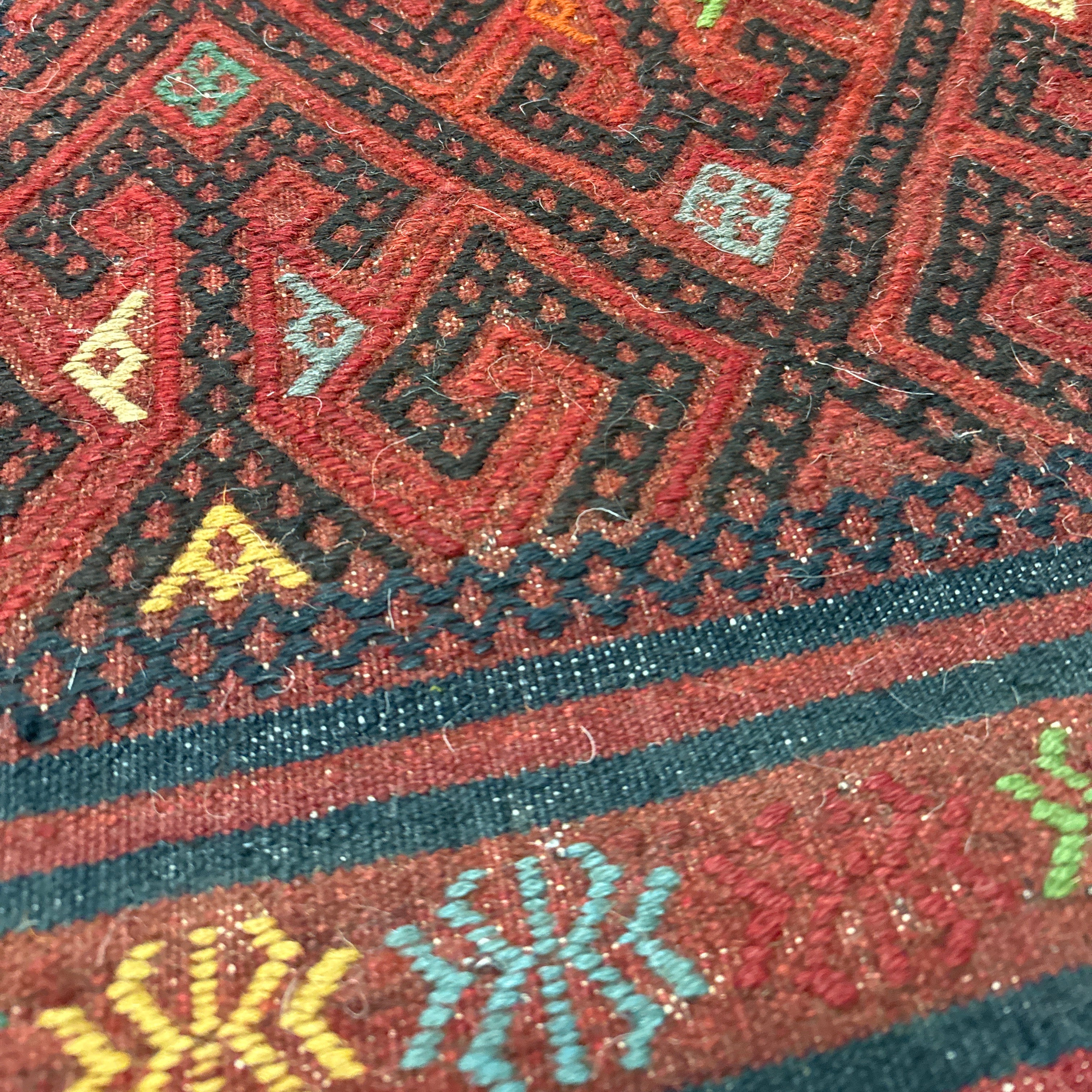 Handwoven Olami Kilim Afghanistan - 04