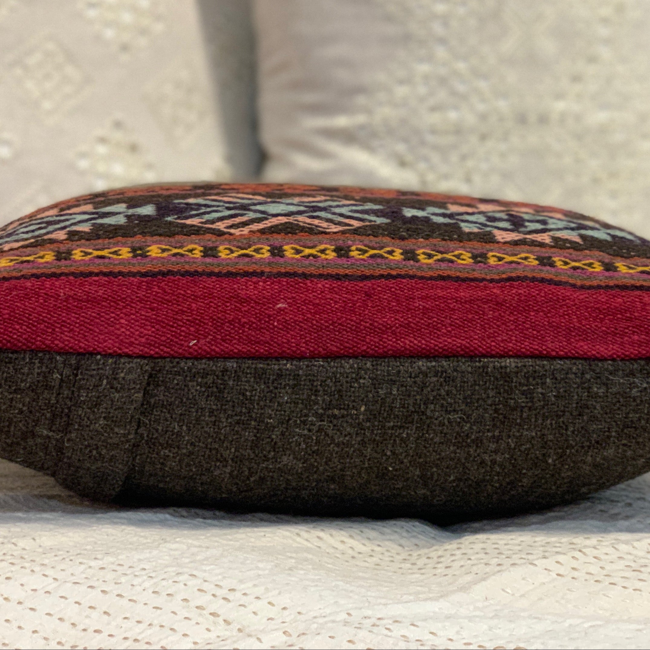 Handwoven Santo Tomas Olive Pillow Peru (16x16)