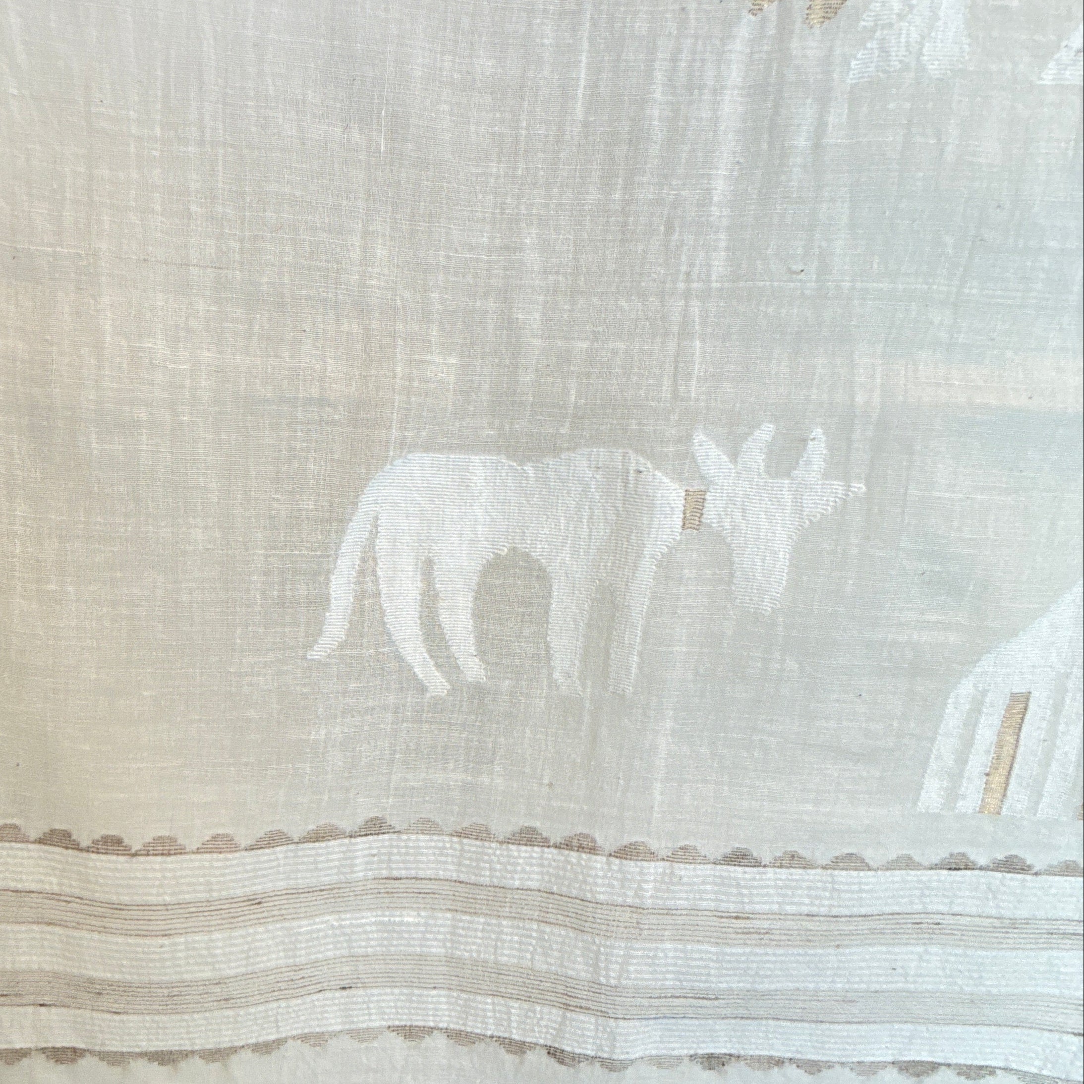 Handwoven Jamdani Khadi Cotton Tree Scarf India