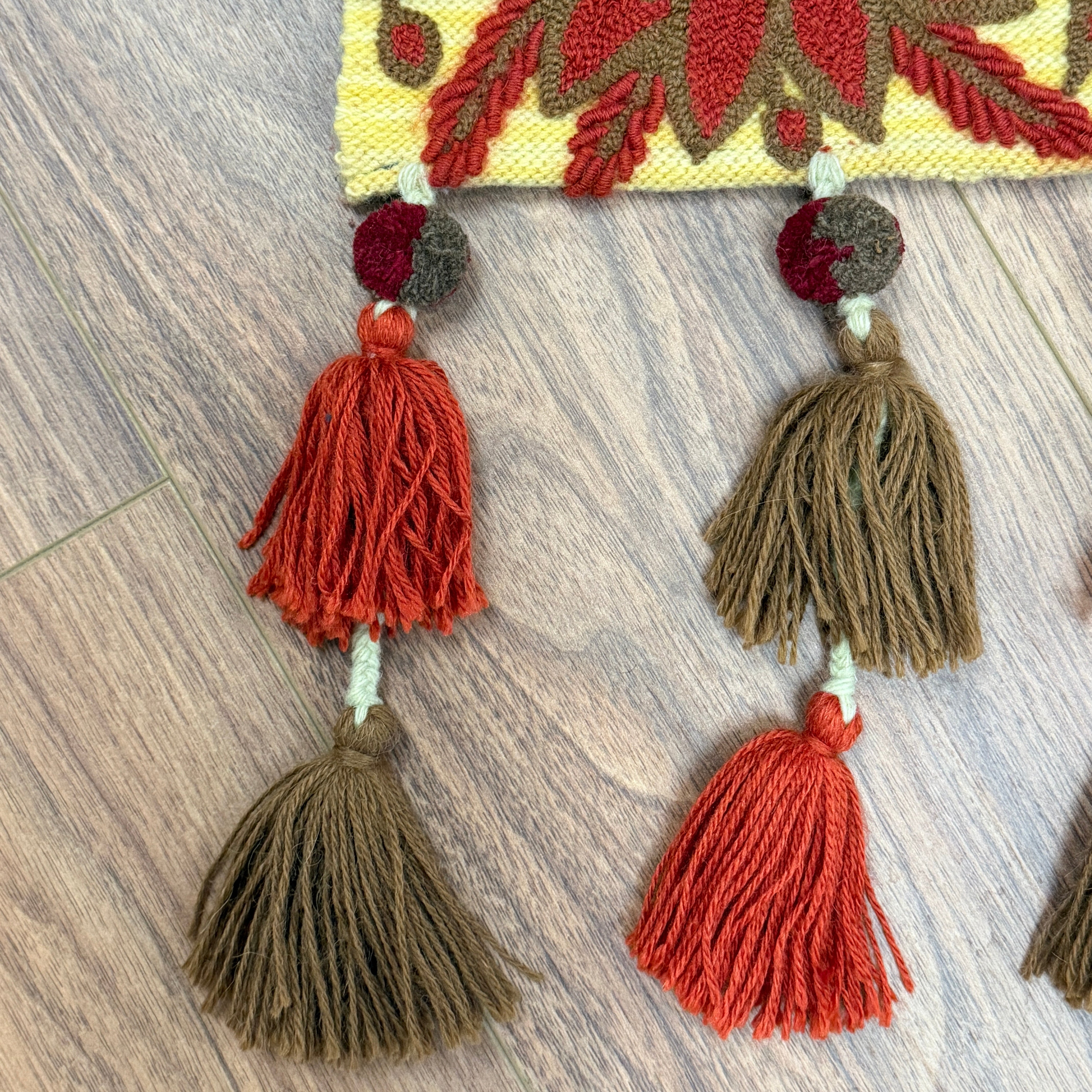 Embroidered Autumn Wool Table Runner Peru