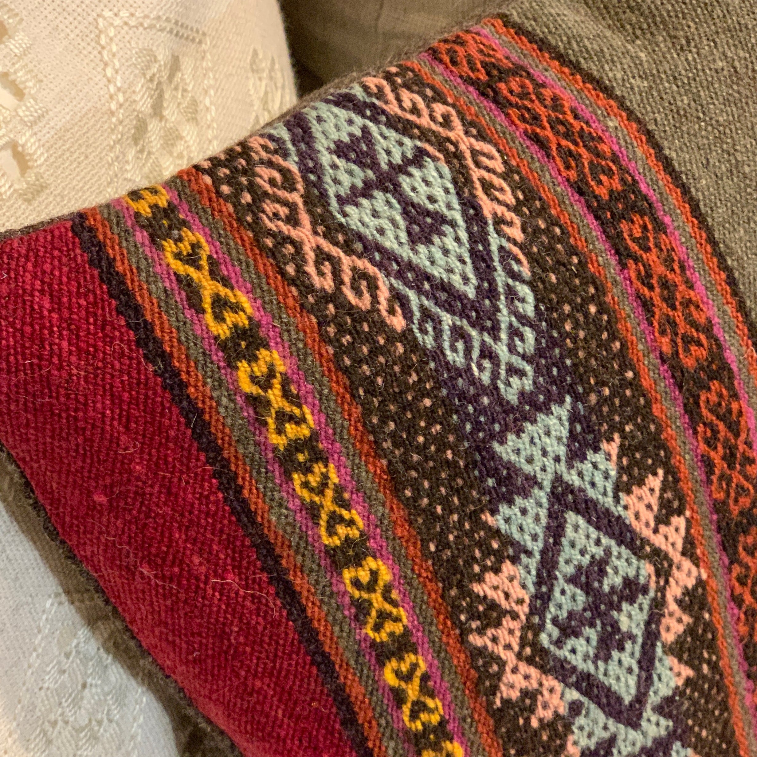 Handwoven Santo Tomas Olive Pillow Peru (16x16)