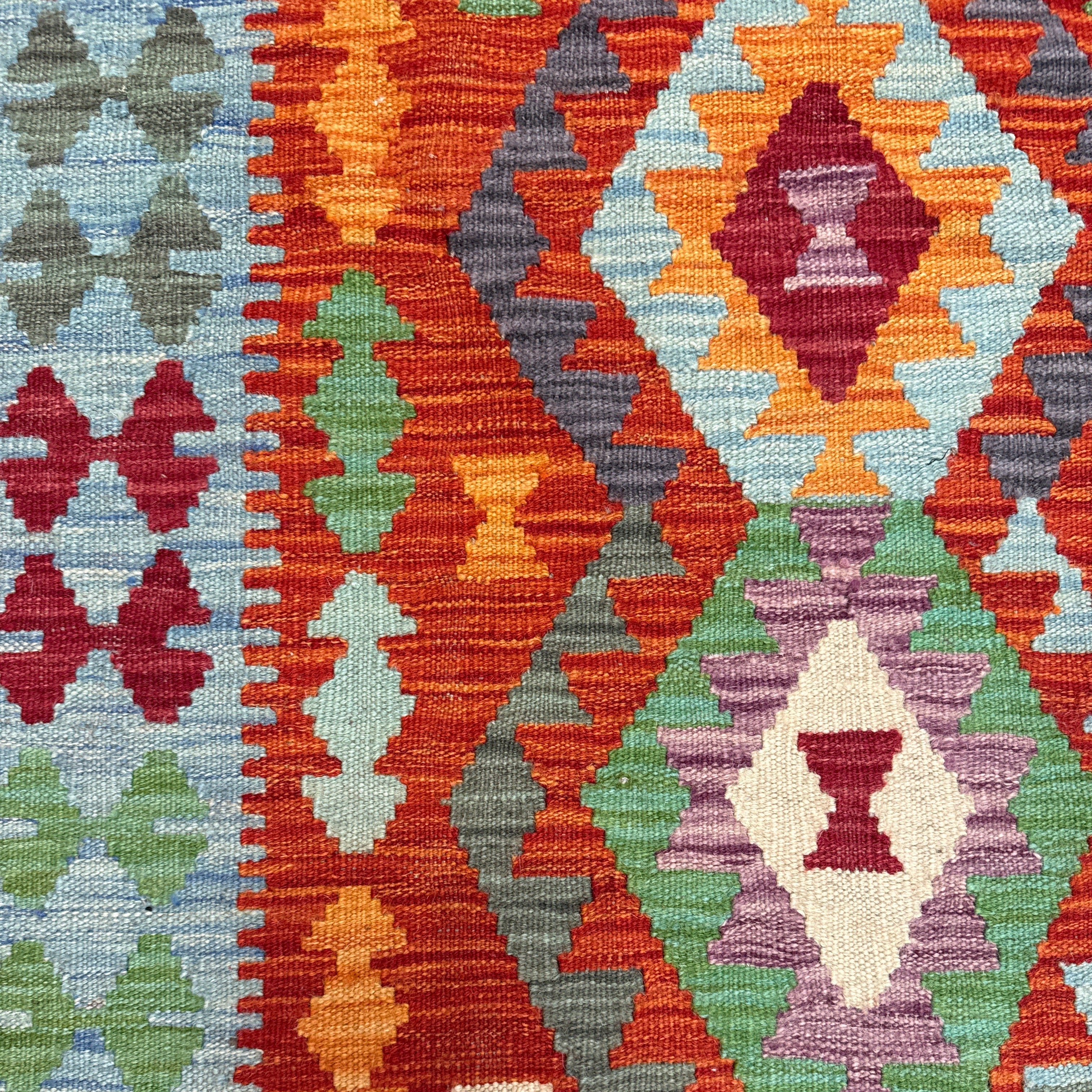Handwoven Wool Kilim Rug Afghanistan (5'x7') - 017