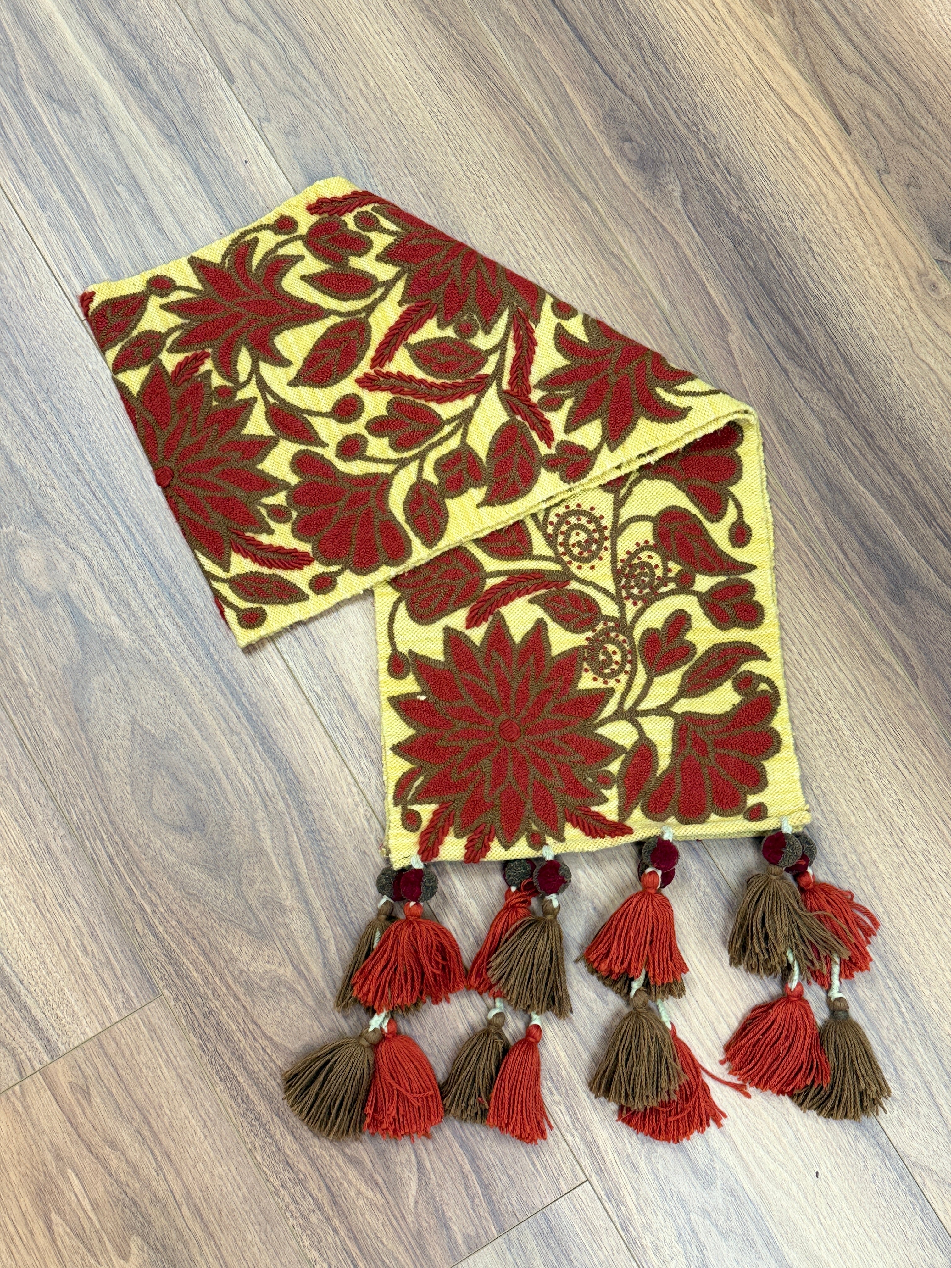 Embroidered Autumn Wool Table Runner Peru