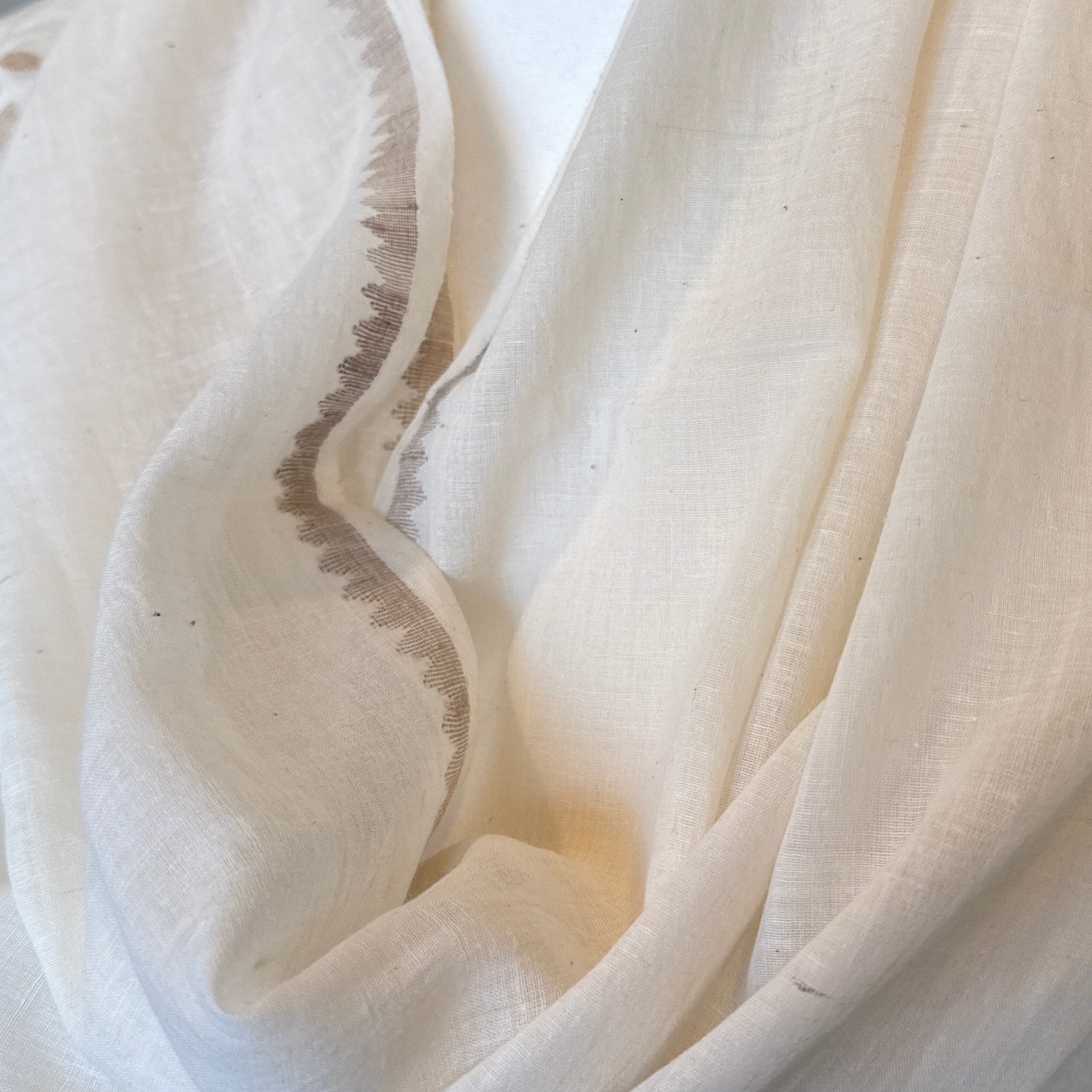 Handwoven Jamdani Khadi Cotton Tree Scarf India