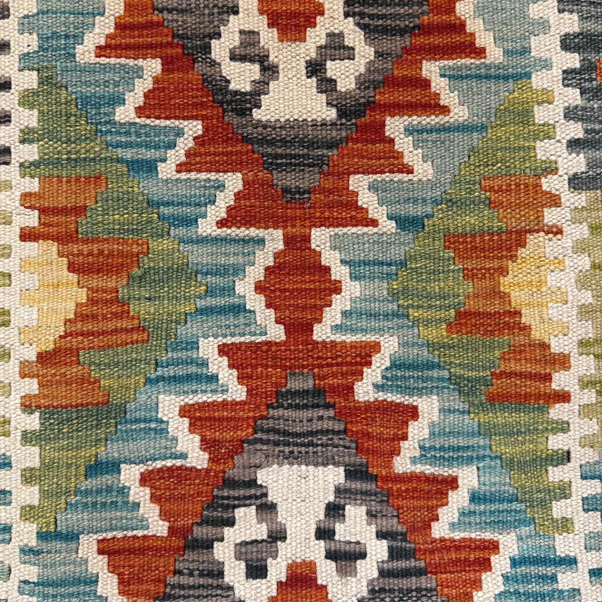 Handwoven Small Kilim Afghanistan (2.5x4) - 060