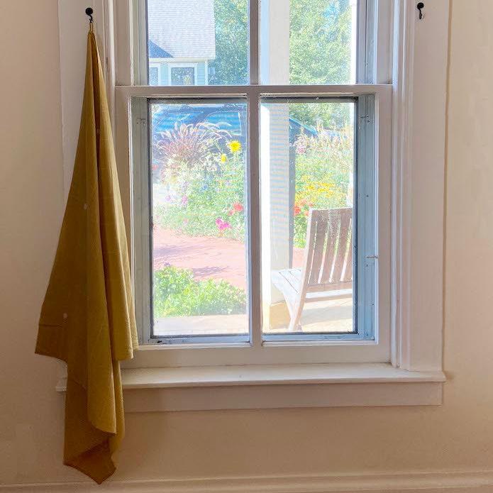 curtain hanging to the side