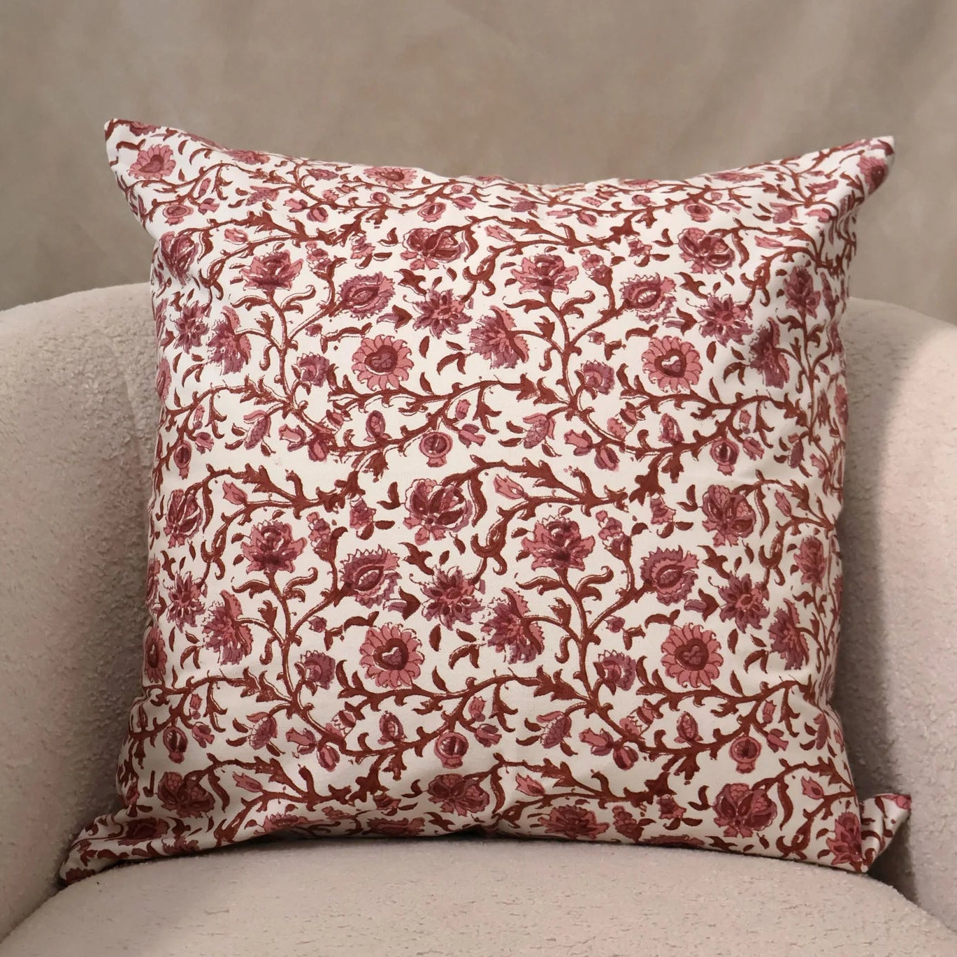 Block Printed Rose Garden Pillow India (18x18)